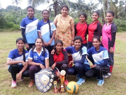 Sports Team Shines in Tug of War and Throwball Match