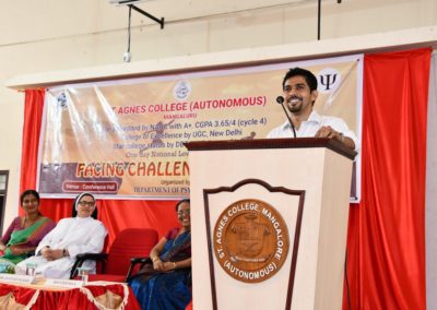 Seminar on Facing Challenges in Life