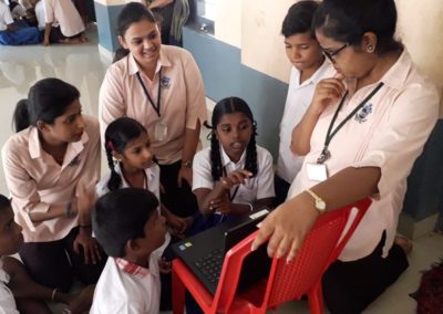 Workshop solving mathematical and statistical problems using computer.