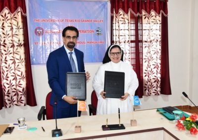 Agreement of Cooperation with the University of Texas