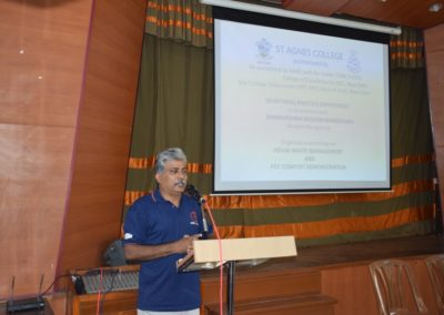 House Waste Management and Pot Compost Demonstration