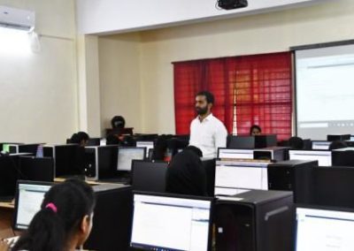 Six-day workshop on Mobile App Development