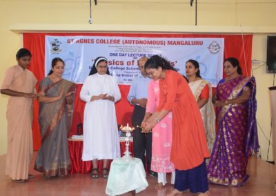 Physics of Materials - Lecture Series