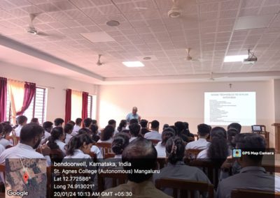 Guest Talk: Navigating The Face of an Interview: Strategies for Success