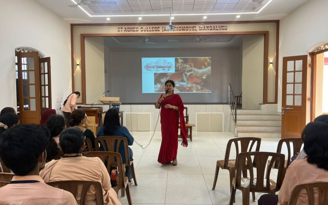 A Session on ‘a Toast to Effective Communication by Toastmasters’