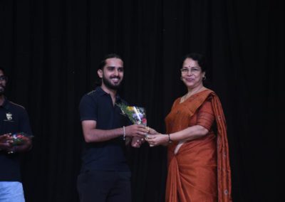 Empowering Students with Stock Market Insights: "Anybody Can Trade 1.0" Workshop