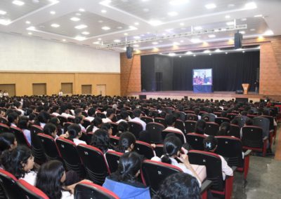 Empowering Students with Stock Market Insights: "Anybody Can Trade 1.0" Workshop