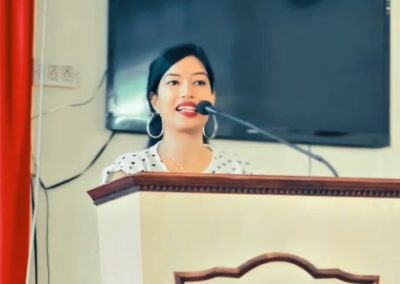 Ecowrap: Creative and Sustainable Gift Wrapping