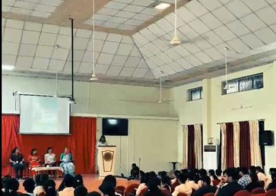 Ecowrap: Creative and Sustainable Gift Wrapping