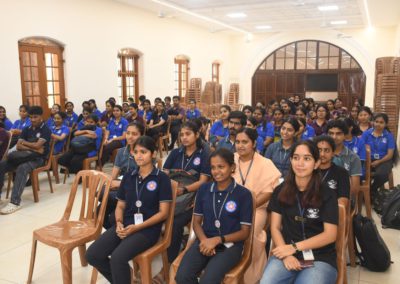 Beyond the Degree: Career Pathways in Zoology