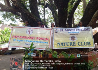 Sapling distribution day